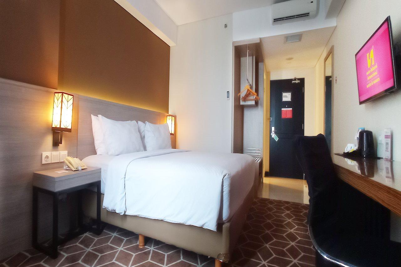 Swiss-belinn Tunjungan Hotel