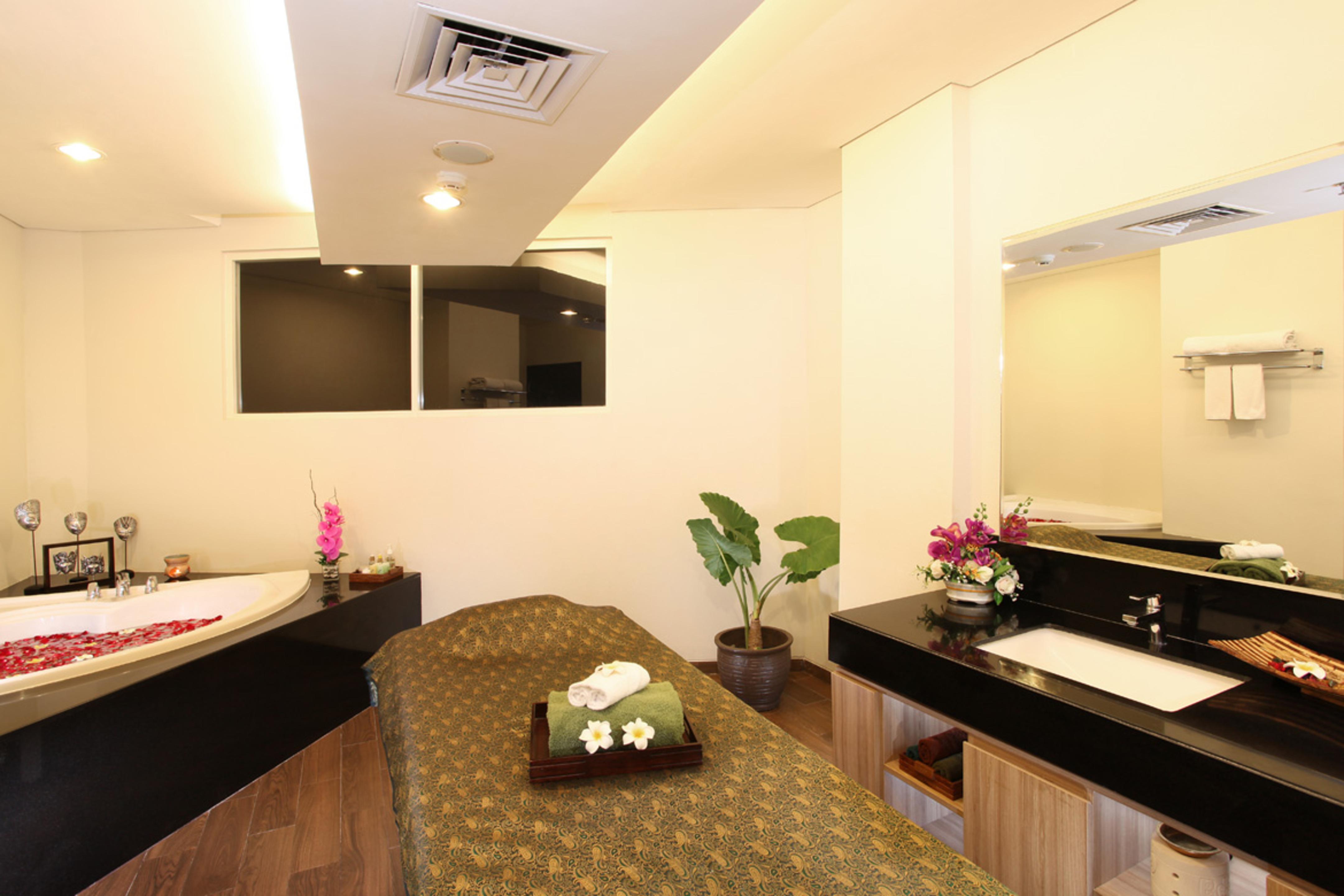 Swiss-belinn Tunjungan Hotel 3*